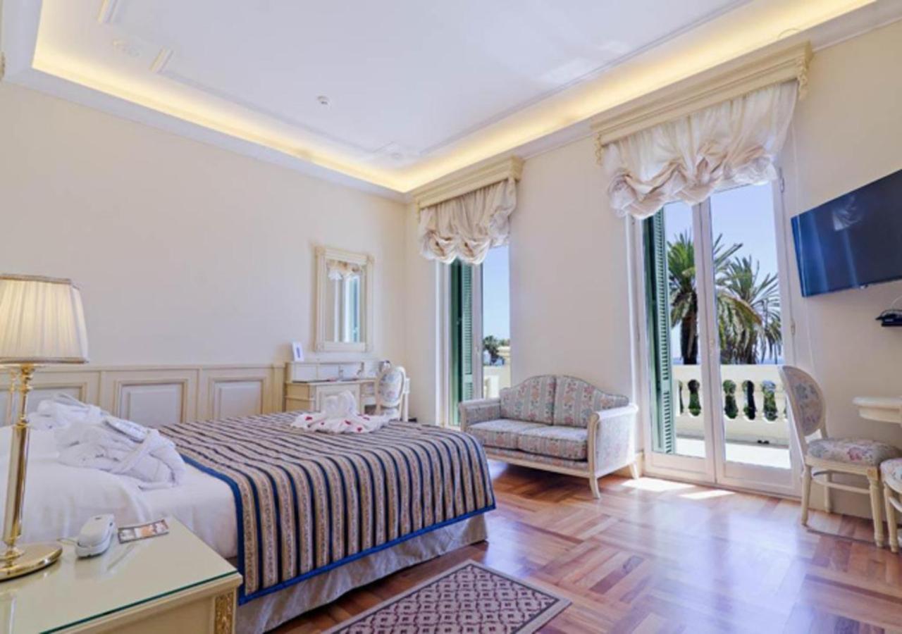 Hotel De Paris Sanremo Bagian luar foto