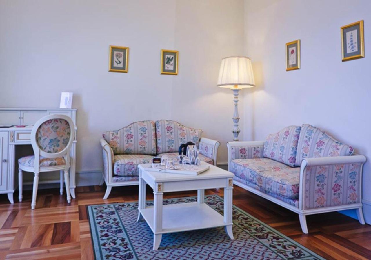 Hotel De Paris Sanremo Bagian luar foto