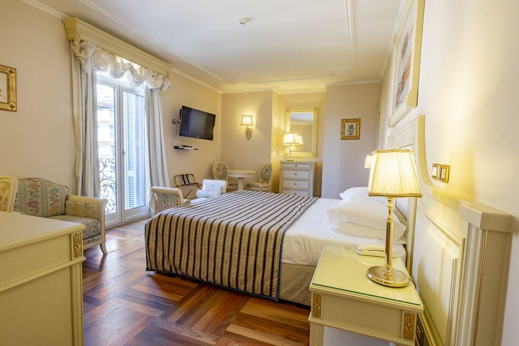 Hotel De Paris Sanremo Bagian luar foto