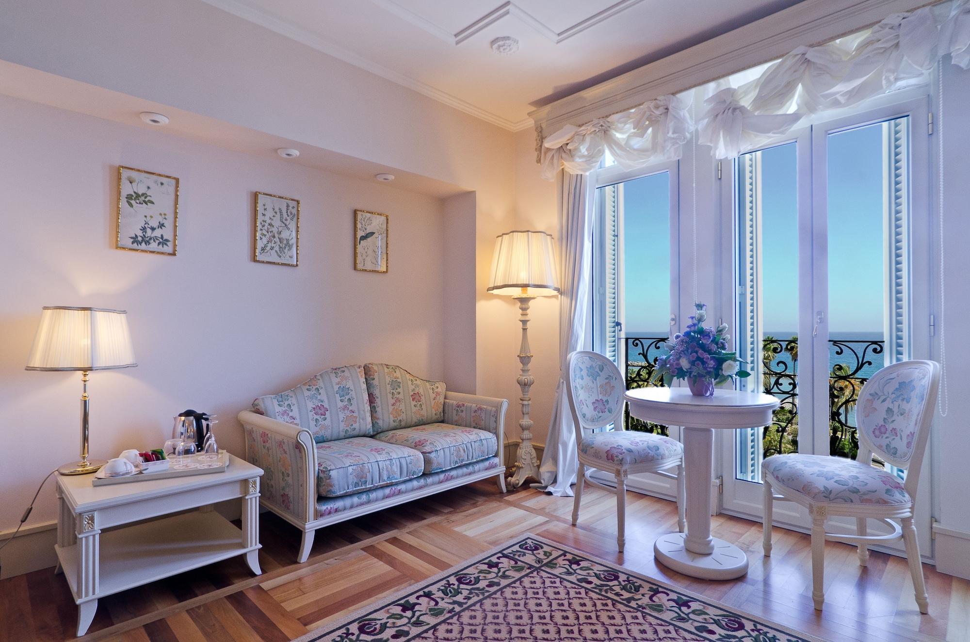 Hotel De Paris Sanremo Bagian luar foto