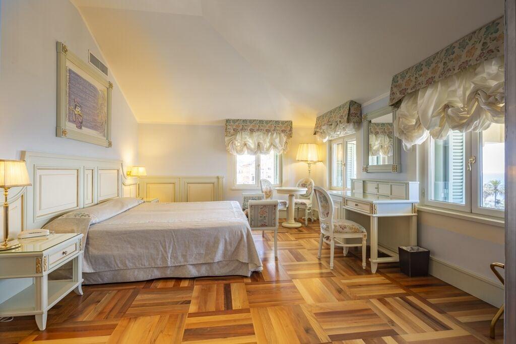 Hotel De Paris Sanremo Bagian luar foto