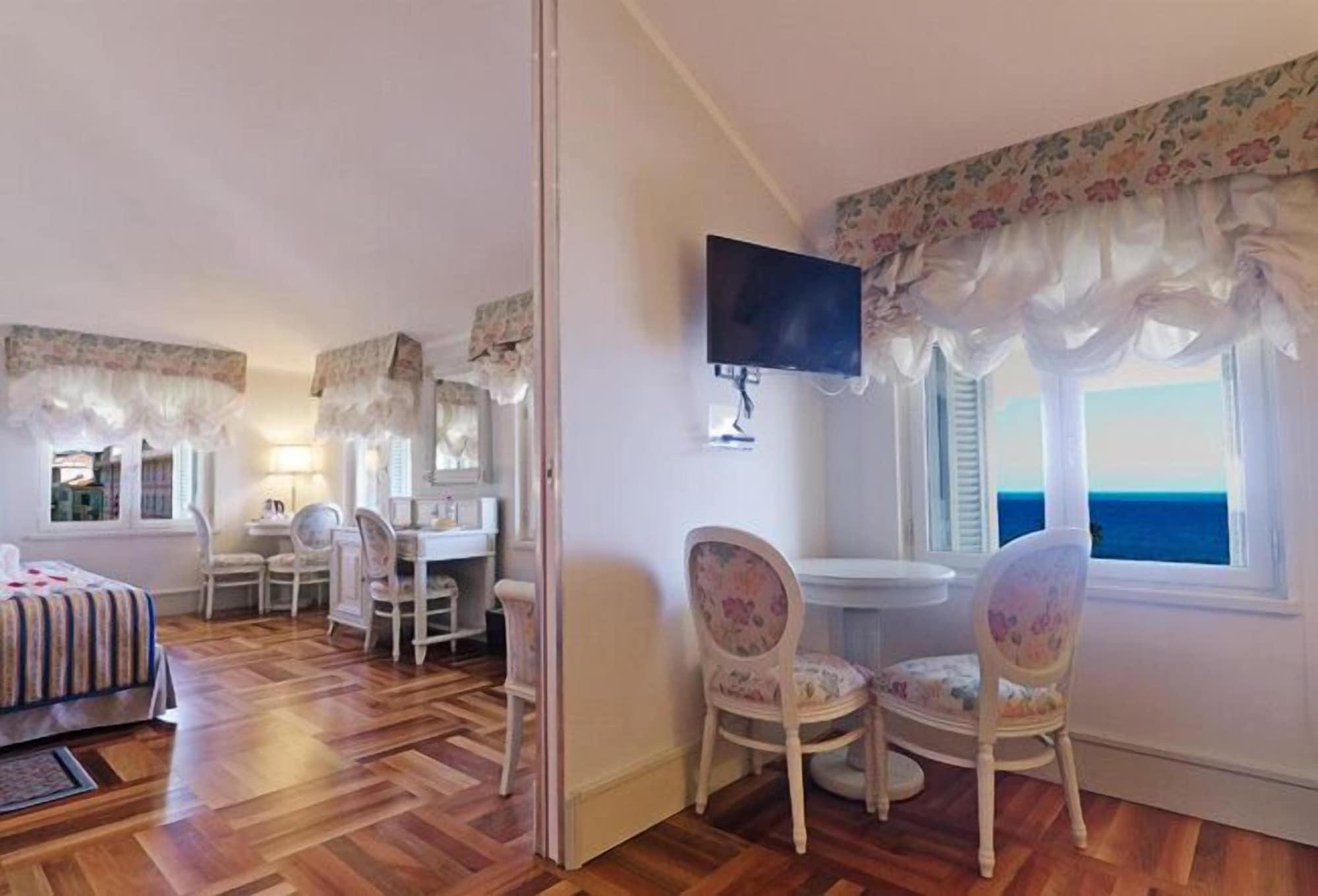 Hotel De Paris Sanremo Bagian luar foto