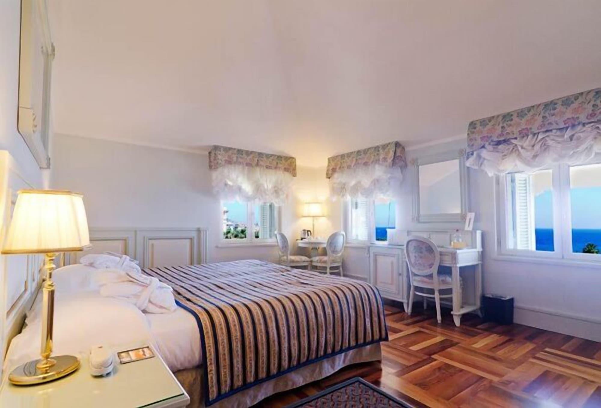 Hotel De Paris Sanremo Bagian luar foto