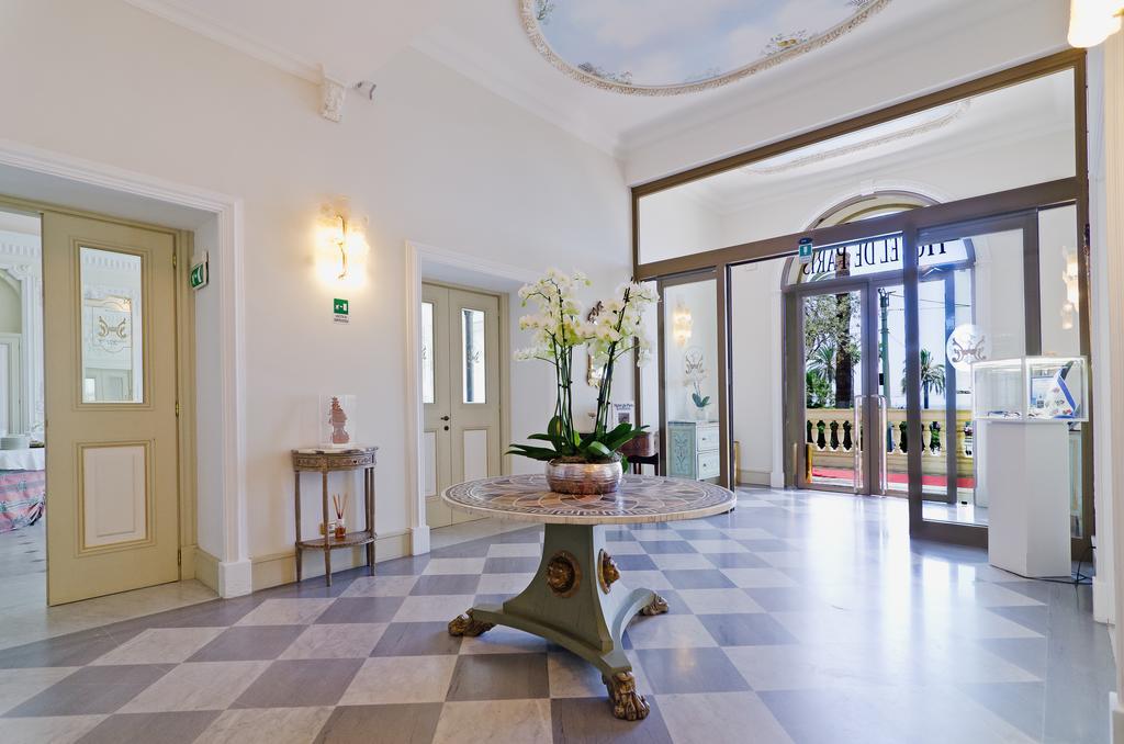 Hotel De Paris Sanremo Bagian luar foto