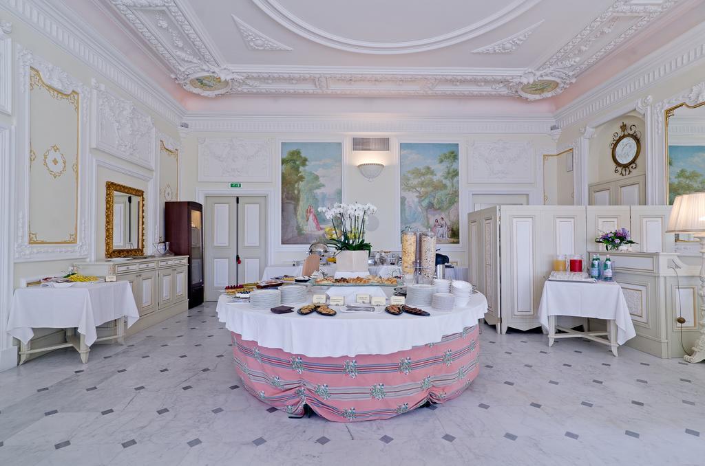 Hotel De Paris Sanremo Bagian luar foto